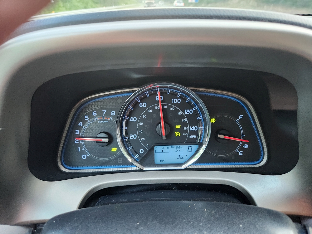 2014 TOYOTA RAV 4